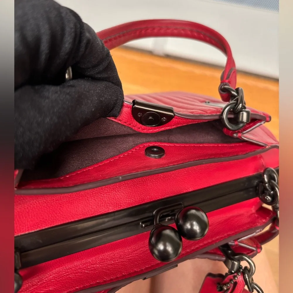 COACH Kisslock Dreamer 21 With Quilting And Rivets Red